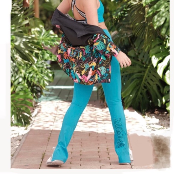 ZUMBA TROPICAL MESH TOP Xtra Lovely - Picture 9 of 9